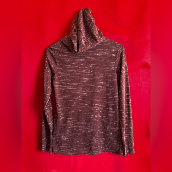 Nike Burgundy Dri-FIT Lightweight T-Shirt Hoodie Size XS - Picture 2 of 4